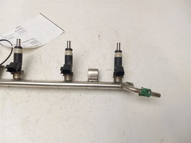 FUEL RAIL para Dodge Journey 2009-2020 Foto 2 de 4