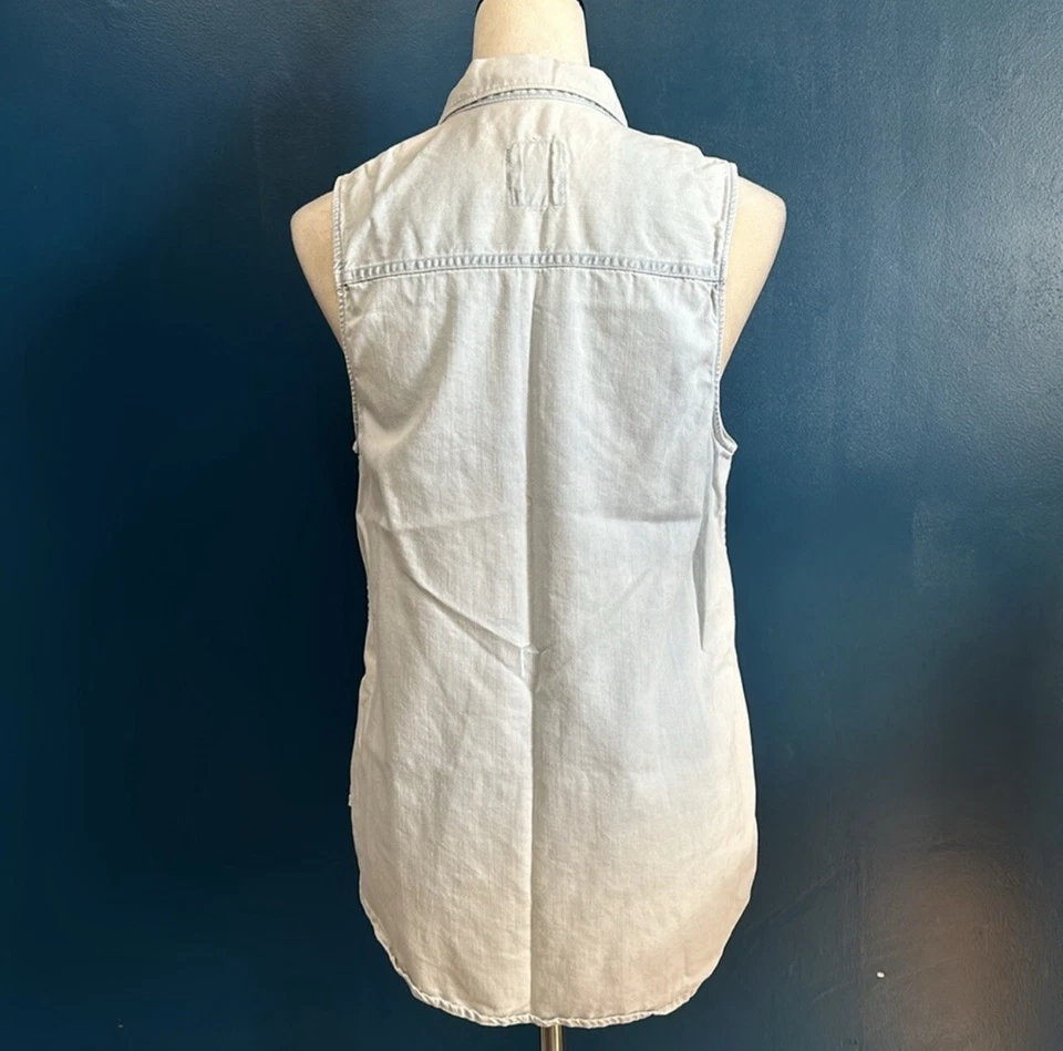 HOLLISTER Sleeveless Rhinestone Chambray Denim Button Down Y2K Size Large - Image 4 of 4