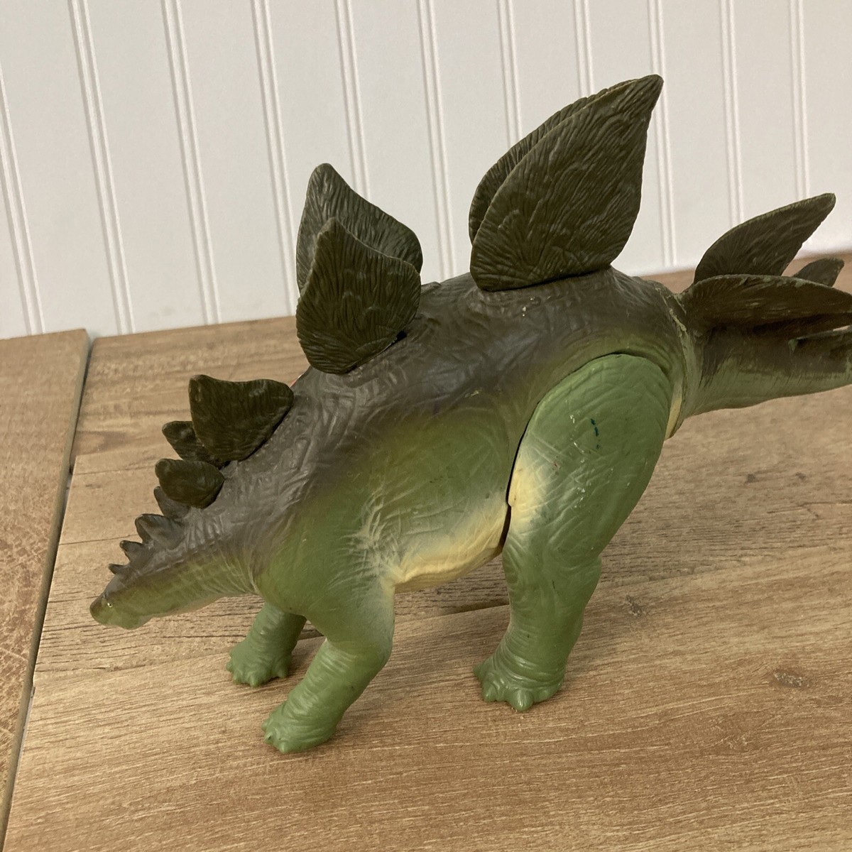 Kenner Jurassic Park Lost World STEGOSAURUS JP.24 Dinosaur No
