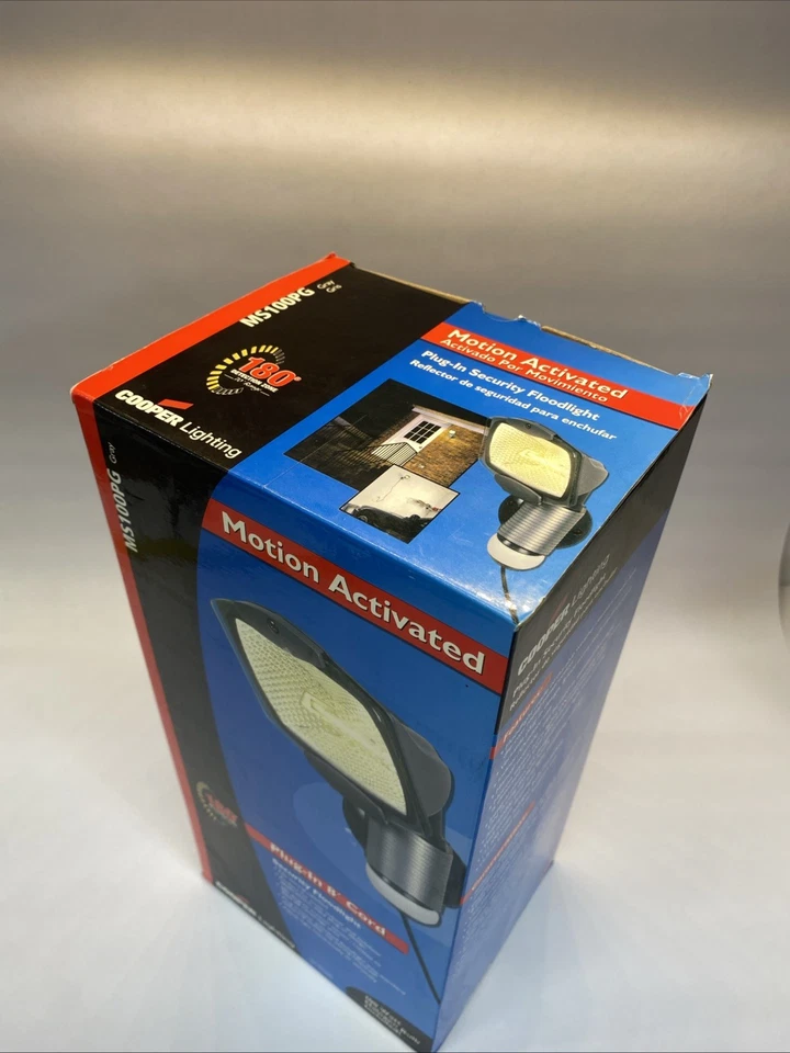 Security Floodlight Motion Activated 8’ Foot Cord Easy Wall Mount 180* Sensor - Image 4 of 4