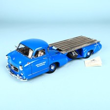 CMC 1:18 Mercedes-Benz Transporter 1954 Renntransporter Blue Wonder