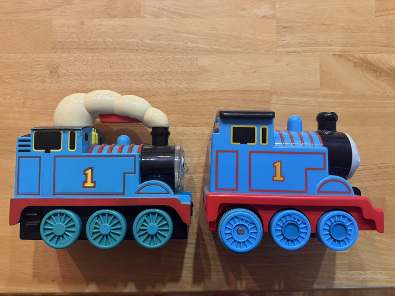 2 Thomas Train Steam Engines Flashlight Sound Works