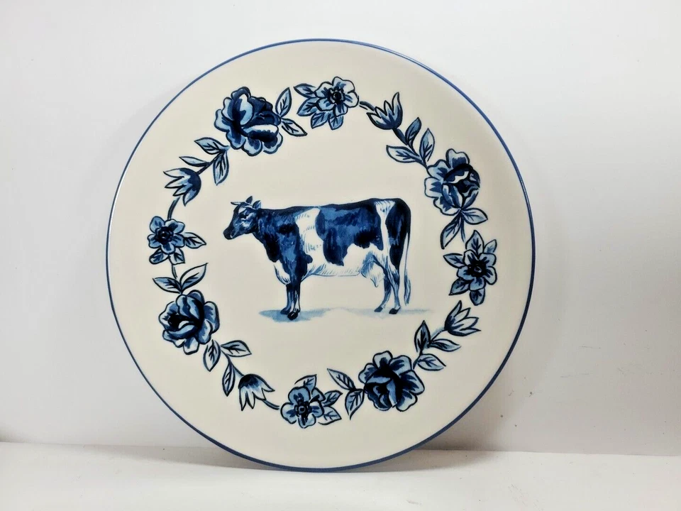 Plato escotilla Anthropologie Molly azul vaca flores floral granja Grannycore 8" Foto 2 de 4