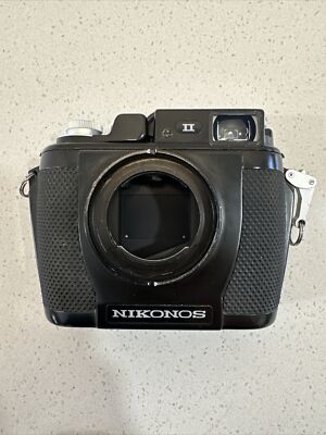 Vintage Nikon Nikonos II Underwater Film Camera 35mm F/2.5 Lens