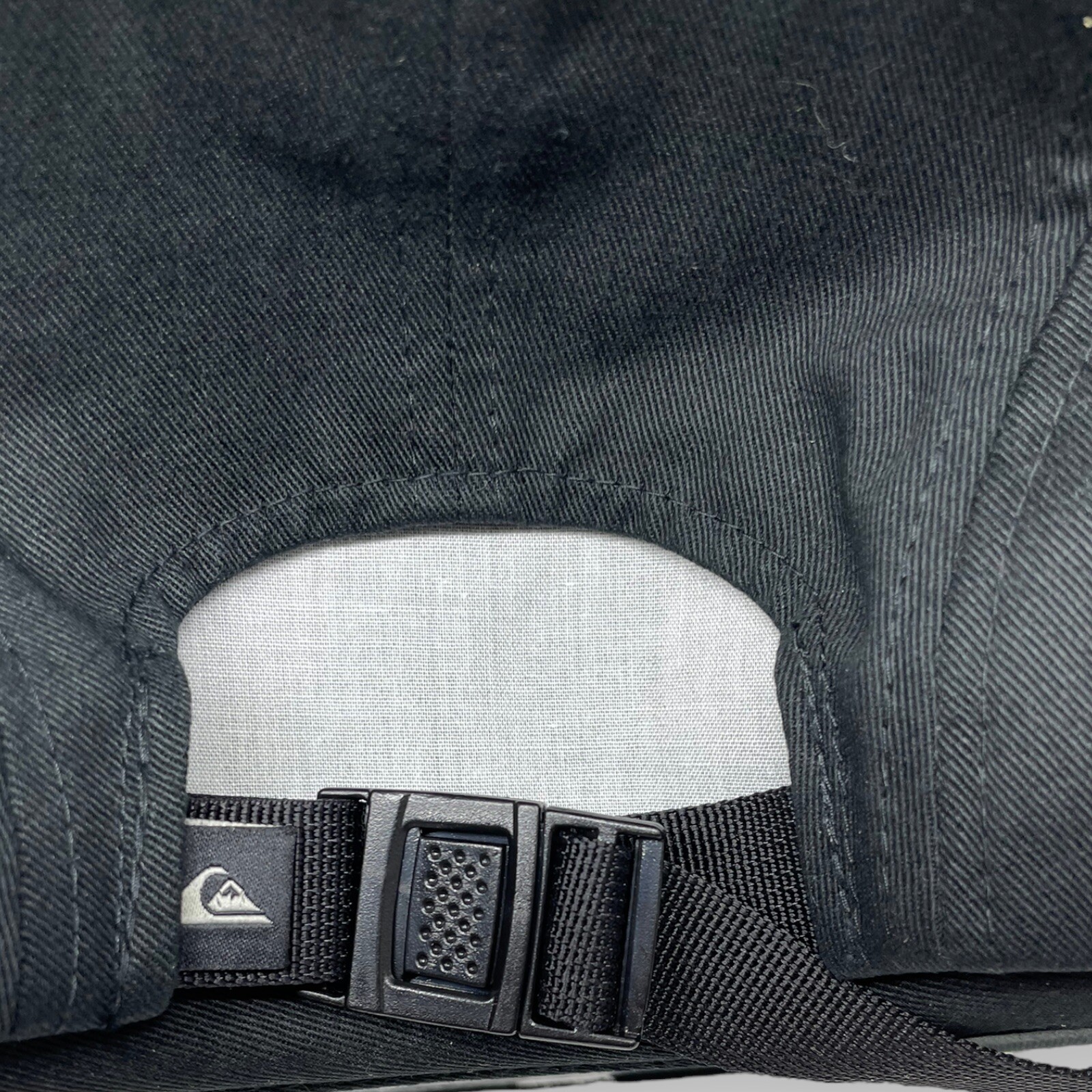 Quiksilver 5 Panel Camper Hat Adjustable (Black/White) NWT