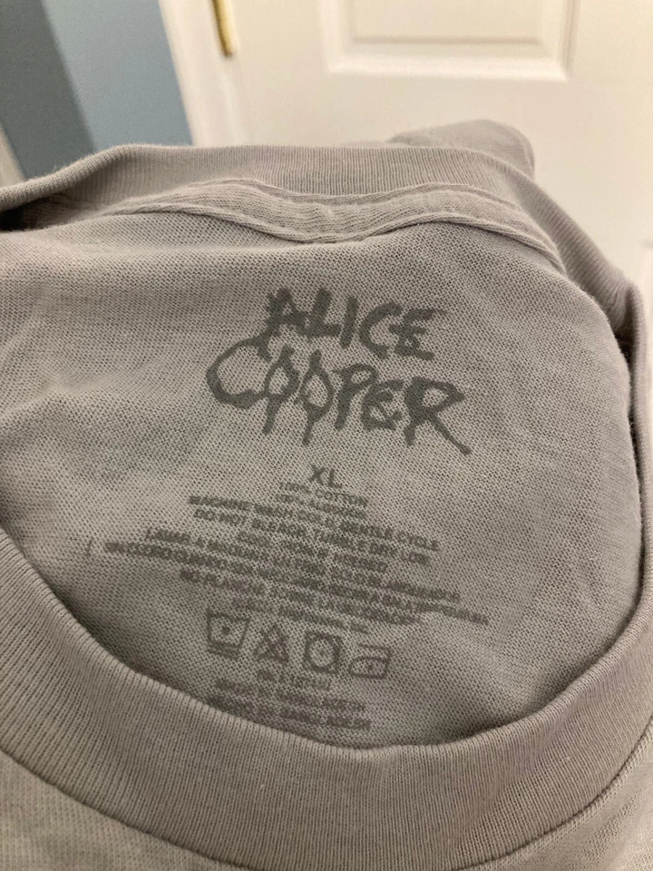 Camiseta Alice Cooper In Concert nueva talla XL/X-grande demasiado cerca para una gira cómoda Foto 3 de 3