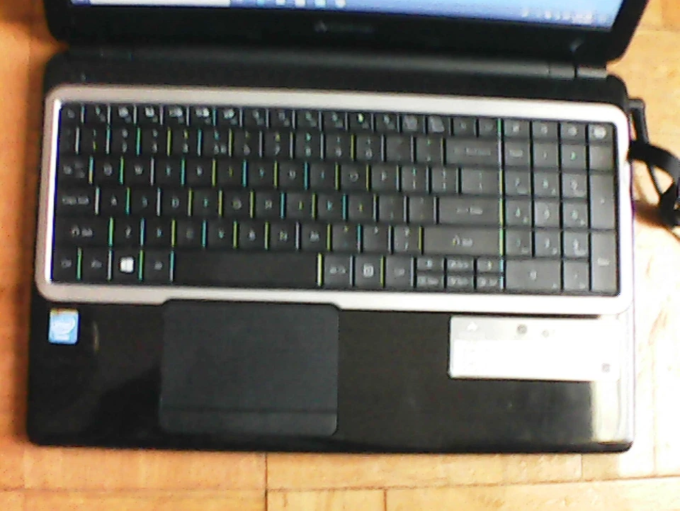 Gateway NE51006U Intel Celeron CPU N2920 1.86 Ghz,4GB Of Ram,500 GB HDD,WIN 10 - Image 4 of 4