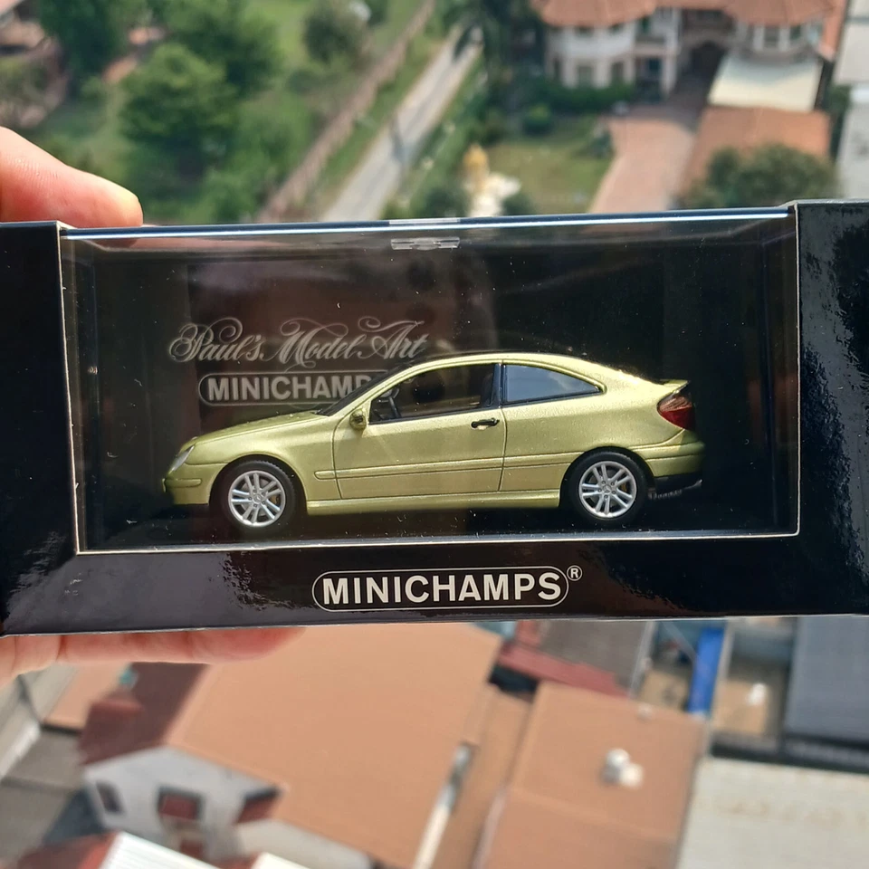 GREEN METALIC MERCEDES BENZ , MINICHAMPS 1/43, MERCEDES C-CLASS SPORT COUPE TOP - Image 2 of 4