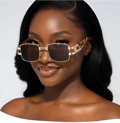 Women Sunglasses Fashion Designer Square Gold Metal Frame UV400 Vintage Shades