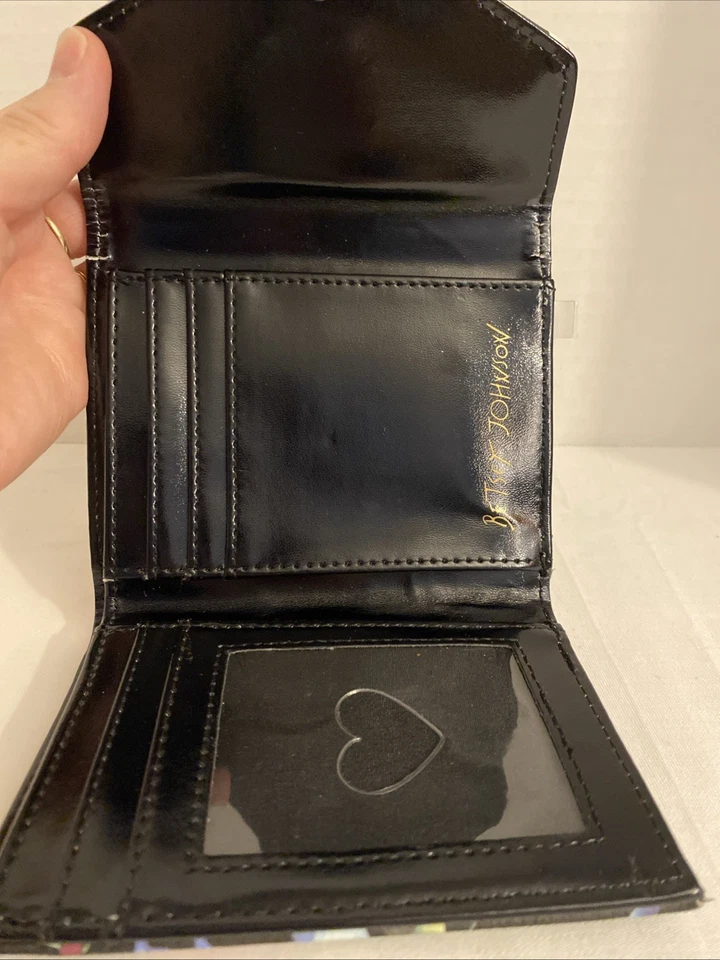 Cartera pequeña Betsey Johnson Foto 3 de 4