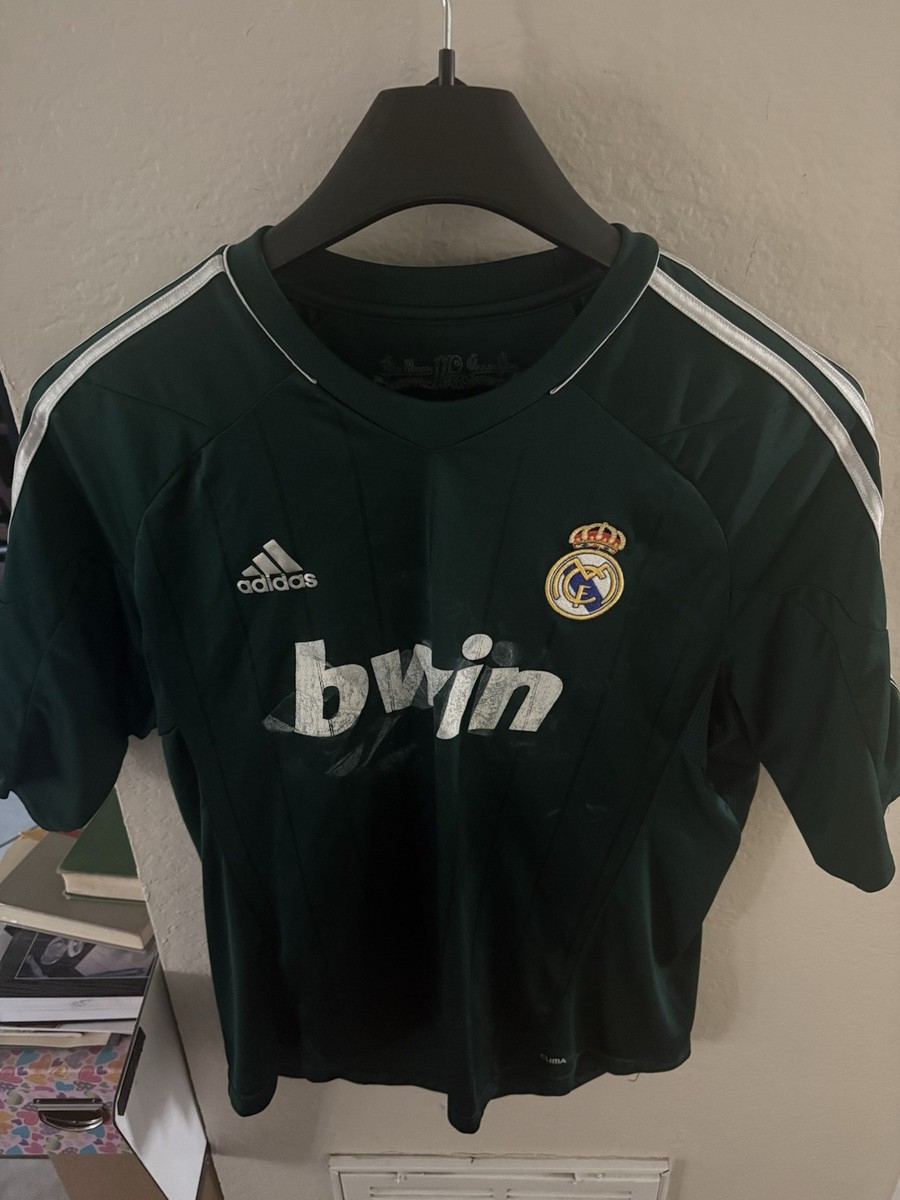 Authentic 2012-2013 Real Madrid 3rd Kit Adidas Size L X21992