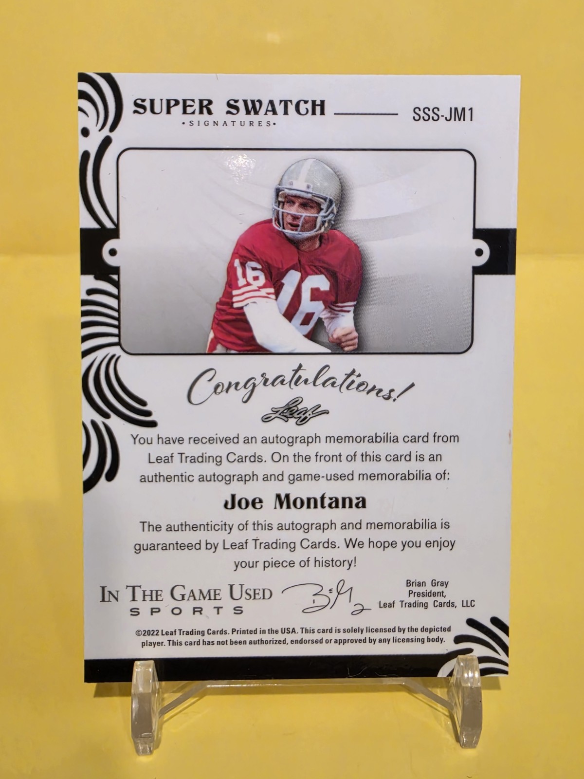 2022 LEAF IN THE GAME USED SPORTS JOE MONTANA SUPER SWATCH 36/50 AUTO #SSS JM1 view 3