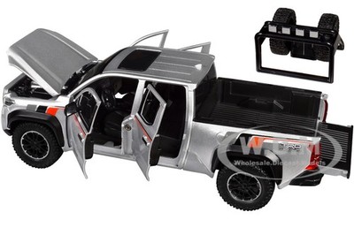 2024 TOYOTA TACOMA TRD PICKUP SILVER W/WHEEL RACK 1/24 DIECAST