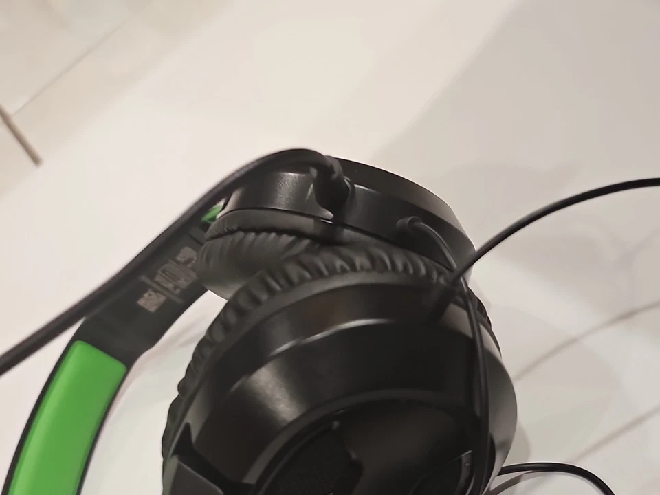 Auriculares para juegos Turtle Beach Ear Force Recon 50X verdes para Xbox y Playstation Foto 4 de 4