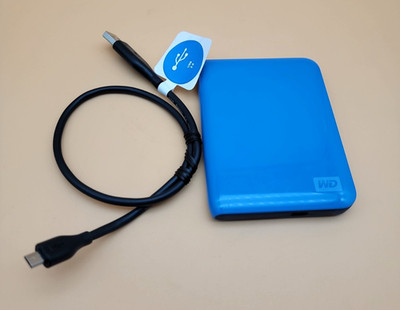 Western Digital WD 500GB My Passport External Hard Drive WDBAAA5000ABL -00 blue