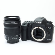 Canon EOS 7D Mark II EF-S18-135 IS STM Lens Kit 138