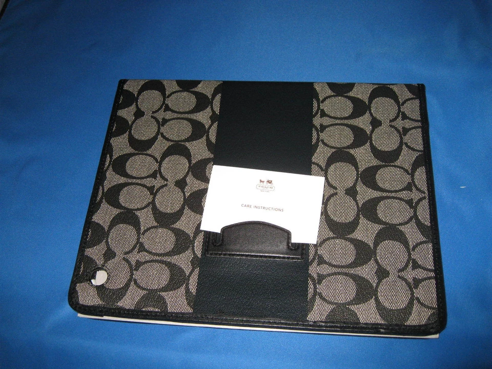 FUNDA TABLET COACH Heritage rayas - F77261 - Negra Foto 4 de 4