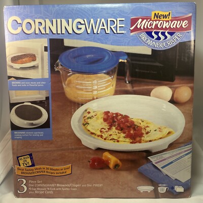 CorningWare Microwave Browner/Crisper 3 Pc Pyrex Measuring Cup/lid-recipe NIB