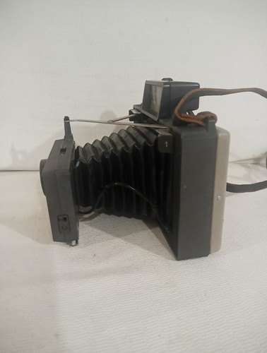 Vintage 1967 Polaroid Model 215 Land Camera Parts Only Untested - Picture 2 of 6