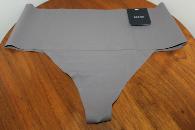 SPANX UNDIETECTABLE THONG SP0115 MYTHICAL GREY SIZE XL