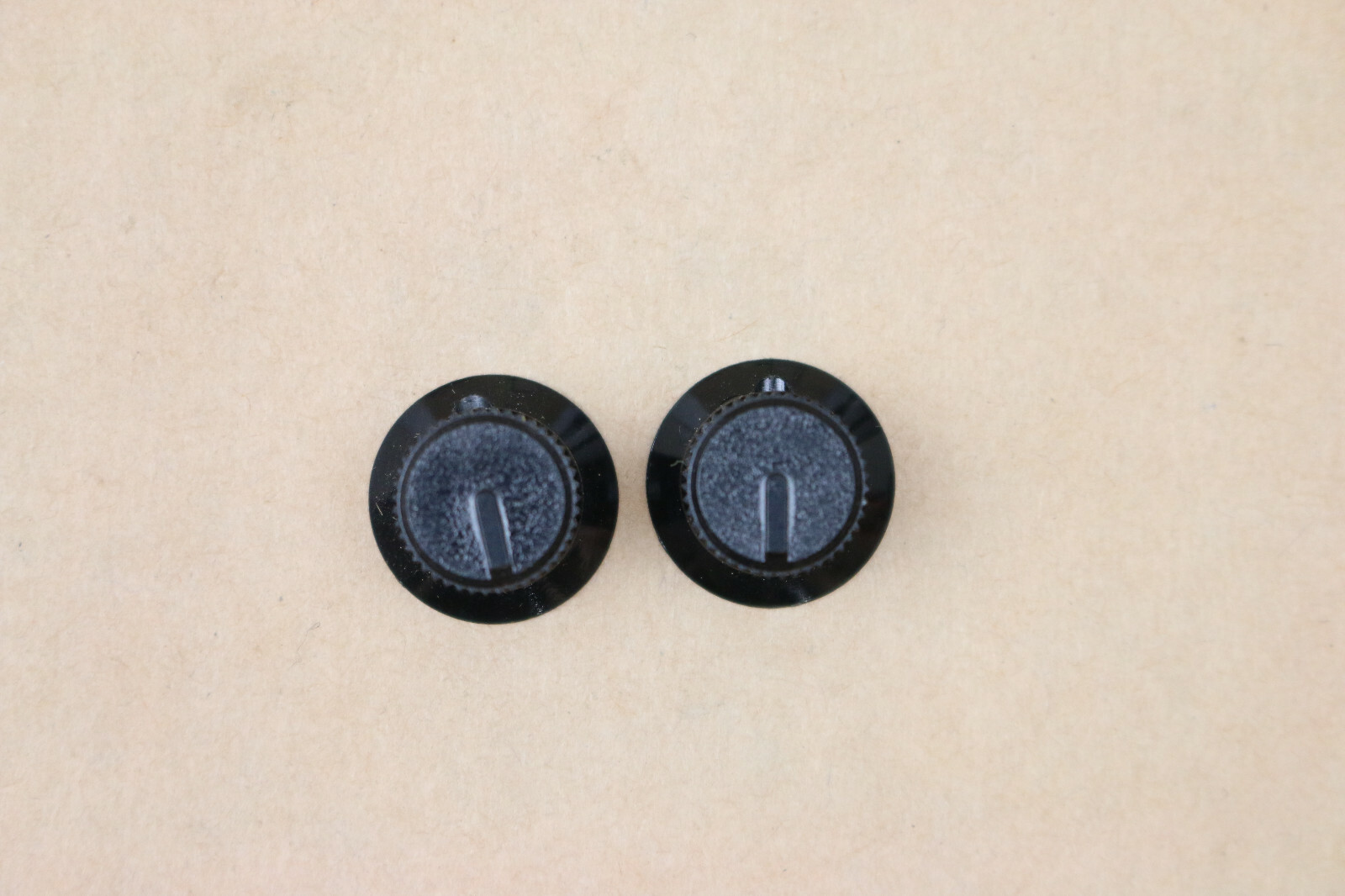 GE MPY Mobile Radio Replacement Knobs Part 19B232784G2 for sale online