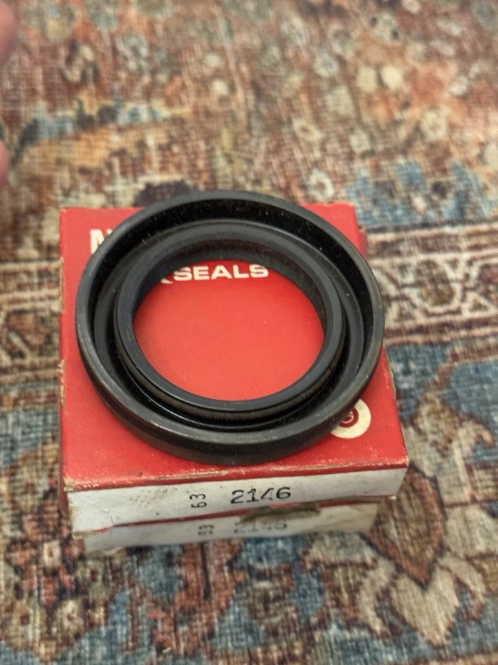 Lote de 3 sellos de aceite National 2146 nuevos de stock para Ford Jeep Chevy Dodge eje/timing Foto 4 de 4