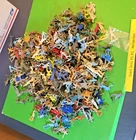 HUGE LOT OF VINTAGE MARX FIGURES WITH MOSTLY WEAPONS DAMAGE..FLAT RATE BOX..