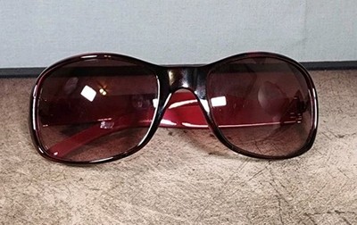 Juicy Couture Y2K 2000s Vintage Sunglasses Black with Pink  display picture 1