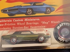 Hot Wheels RLC Custom T-Bird Green Original 16 Limited Set Only 6,000 Made