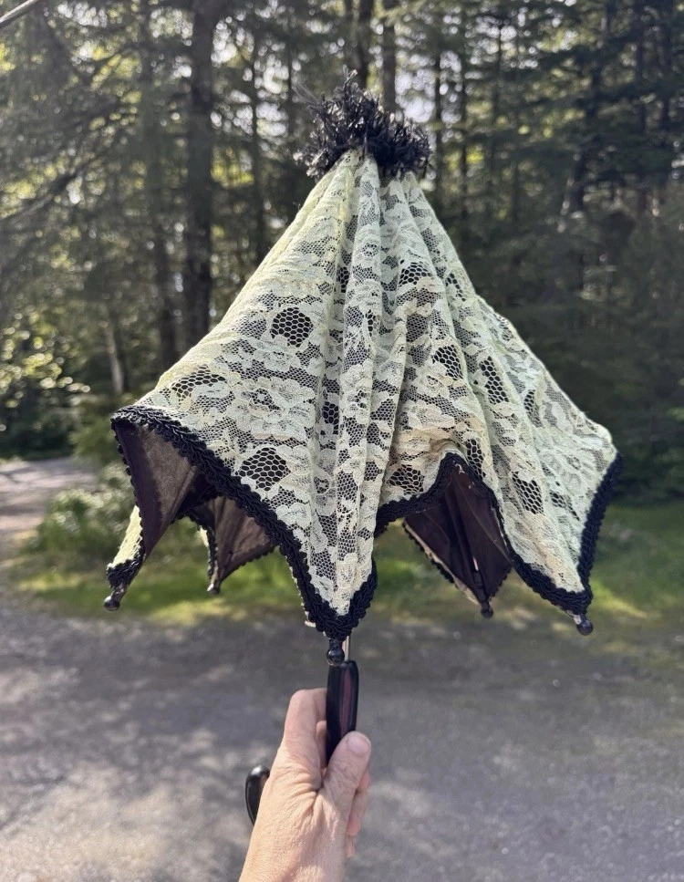 Lace Vintage Umbrellas & Parasols for sale | eBay