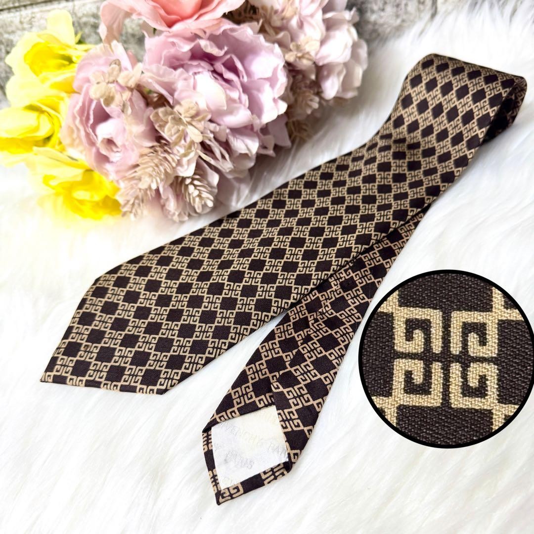 Givenchy Silk Monogram 4G Logo Pattern Brown Used - image 1