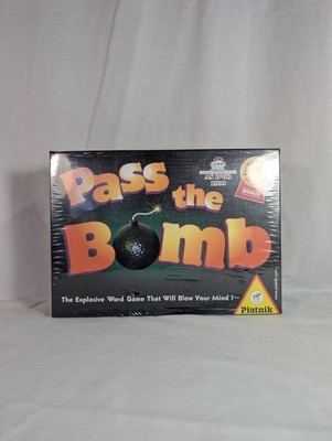 Piatnik pass the bomb, brand new sealed 1994