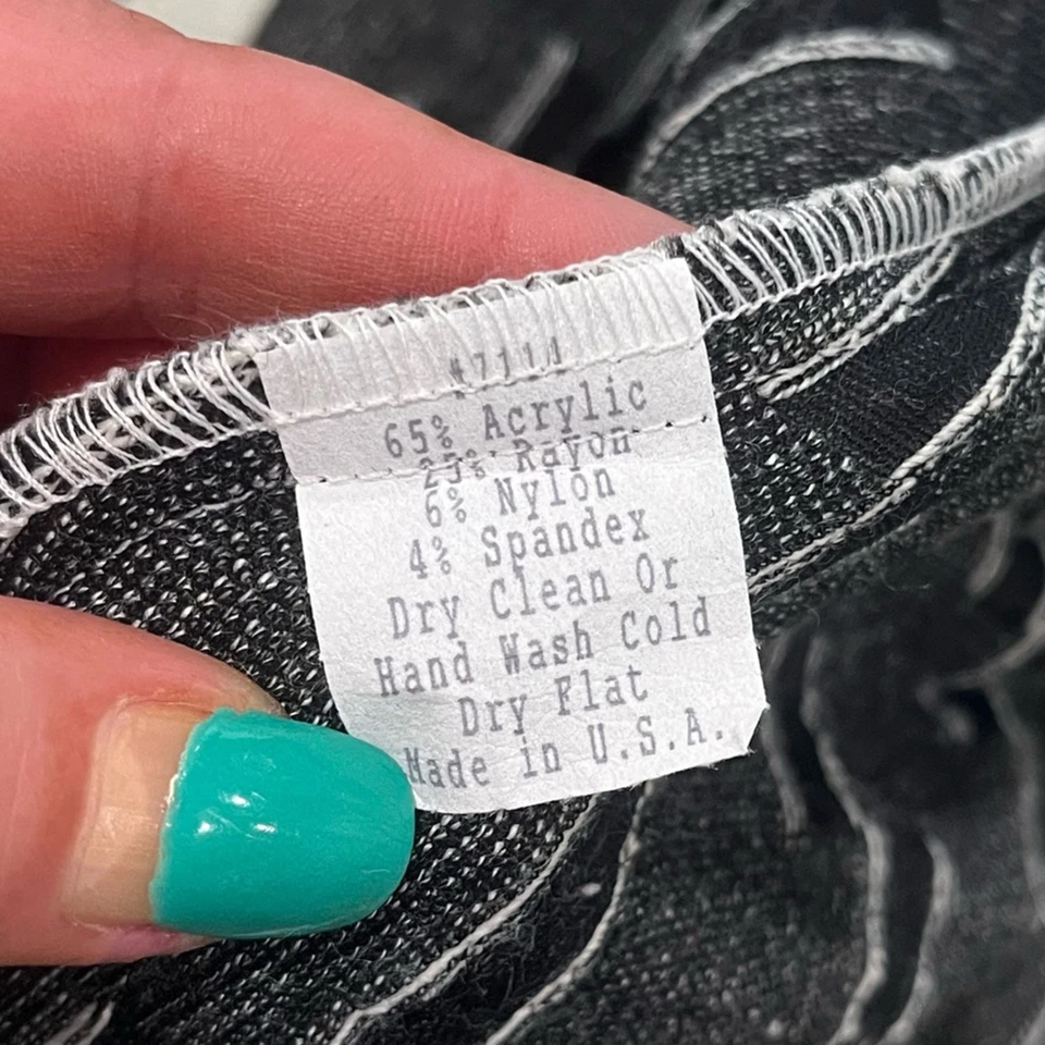 Chaqueta Blazer Colección Andria Lieu Manga 3/4 Elastizada Blanca Negra Talla Mediana Foto 3 de 4