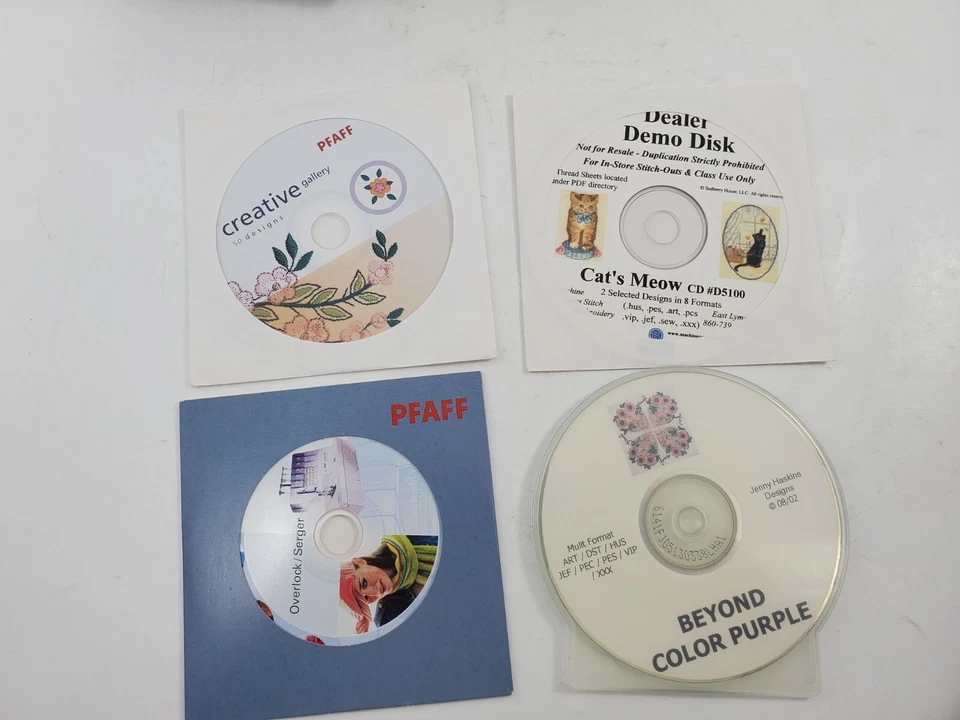 Lote de 38 CD Bordados Pfaff Diseño Creativo Costura Costura Disco Computadora Foto 4 de 4
