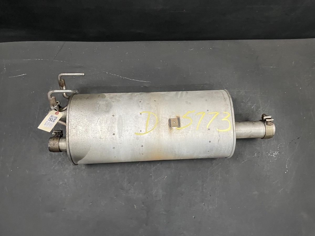 Exhaust Muffler 2018 Dodge RAM 1500 55398327AG 2013 2014