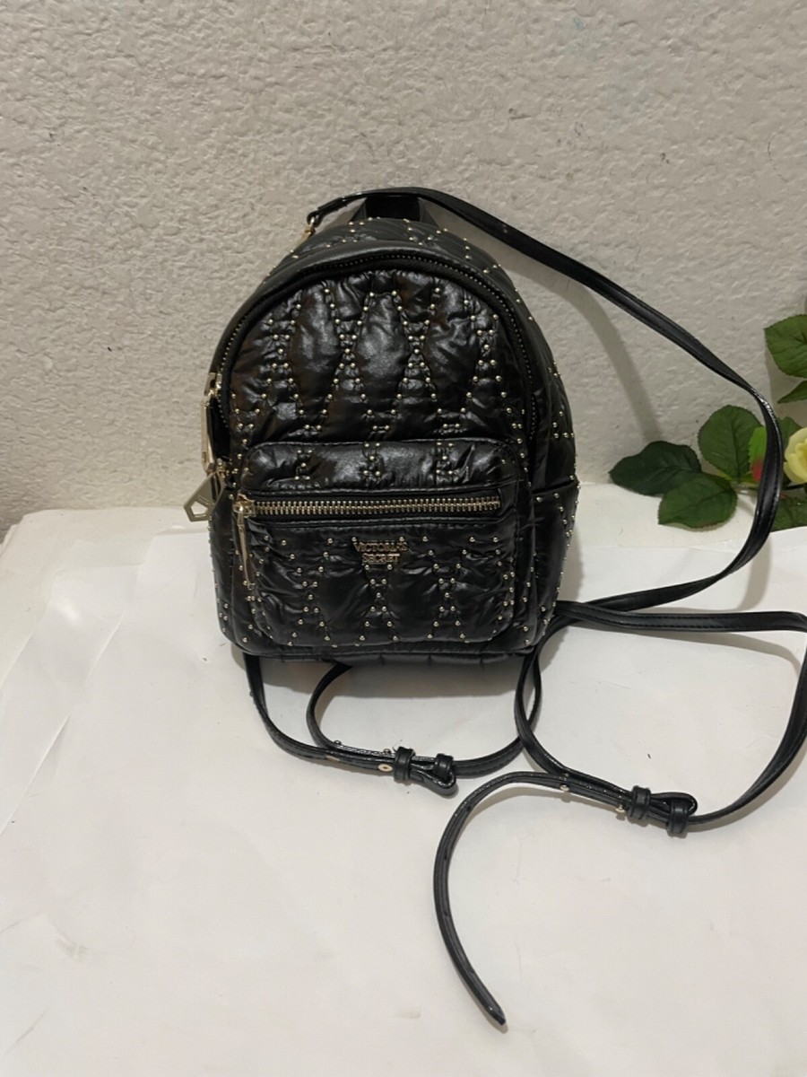 bulldozer leather backpack Duluth Trading's Entire Bags Lineup Is 20% Off