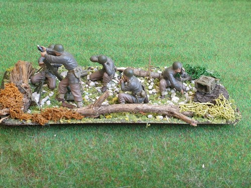 1/35 DIORAMA POSICION DE UNIDAD DE MORTERO CON SOLDADO KORA MAQUETA WWII - Imagen 5 de 6