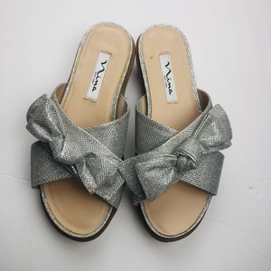 mia criss cross sandal