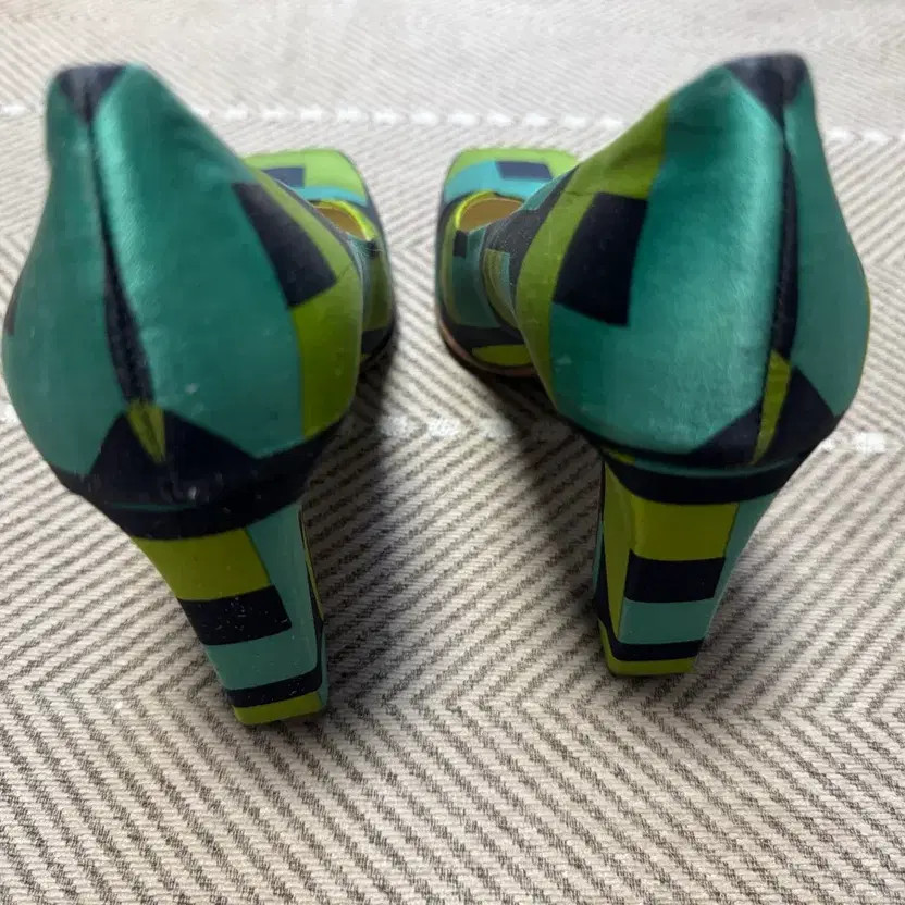 Prada Pumps 36 Size 9cm Heel Gently Used thumbnail 2