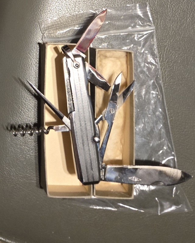 Multi  Blade Folding Pocket Knife -FRANCE