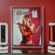 Elektra With Jennifer Lawrence Special Features Edition 