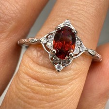 925 Sterling Silver Ring Oval 6x4mm Red Natural Rhodolite Garnet Gemstone Zircon