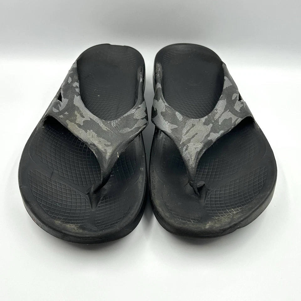 Sandalias Oofos Chanclas Negras Grises Camufladas Recuperación Hombres 10 Mujeres 12 EU 43 Foto 2 de 4