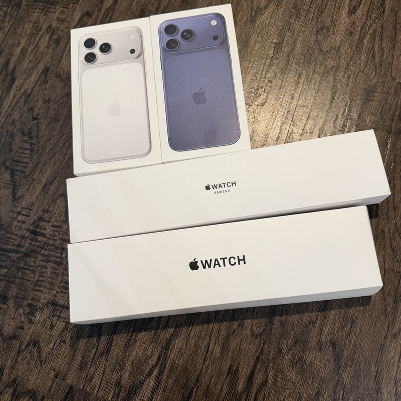 Lot If 4 Apple iPhone 17 Pro Max Blue And Silver, Apple Watch Empty Box