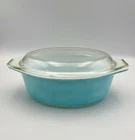 Vtg Pyrex Robin's Egg Blue 043  1 1/2 QT. Casserole w/Lid