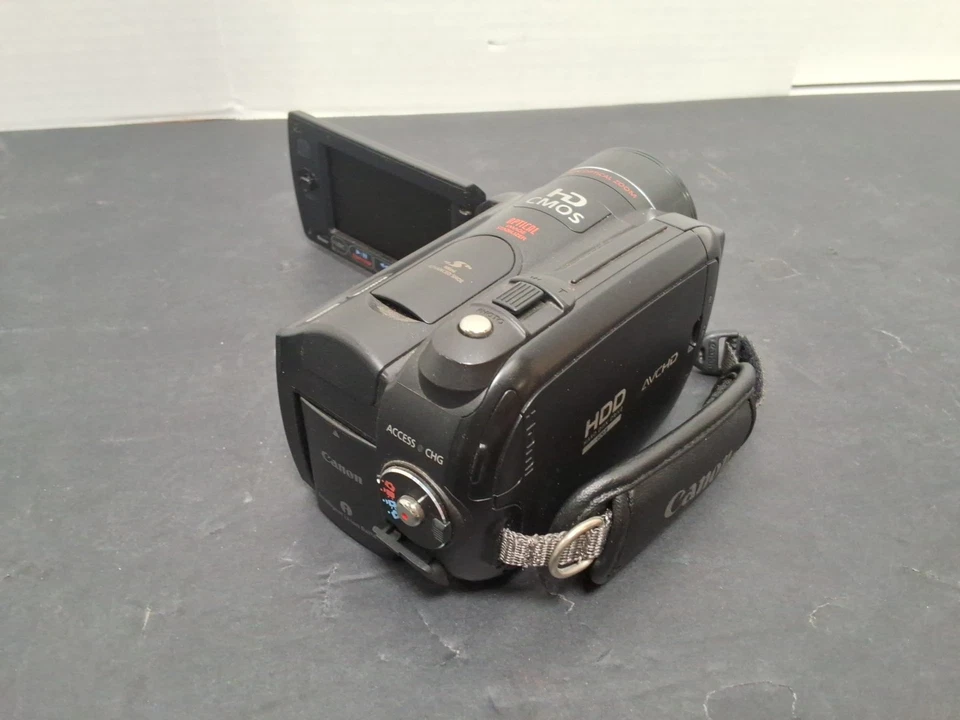 Canon VIXIA HG20 Handheld Camcorder - body only - NO BATTERY - WORKING w/adapter - Image 2 of 4