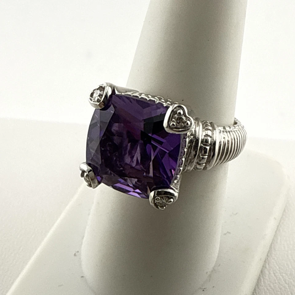 Anillo Judith Ripka Plata Esterlina Púrpura Amatista Facetado Talla 7.75 - 8 Cojines Foto 2 de 4