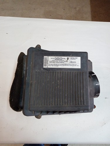 07-09 ESCALADE ESV 6.2L OEM Engine Air Box Intake Filter Housing 25873811 2008 - Bild 1 von 6