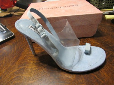 blue heels size 11