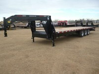 2022 SWS 28' Gooseneck Trailer (3) 7K Axles